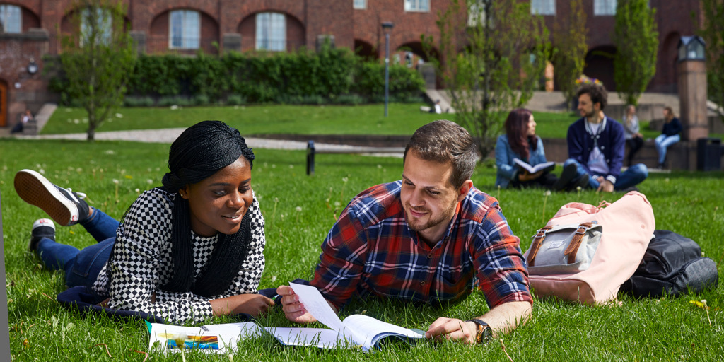 KTH students enjoying a studying in the courtyard