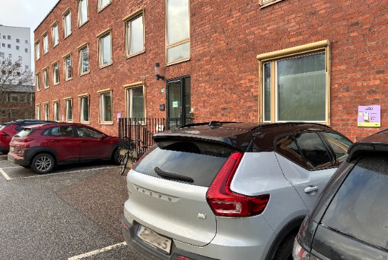 Cars parked at one of the Akademiska Hus parking areas