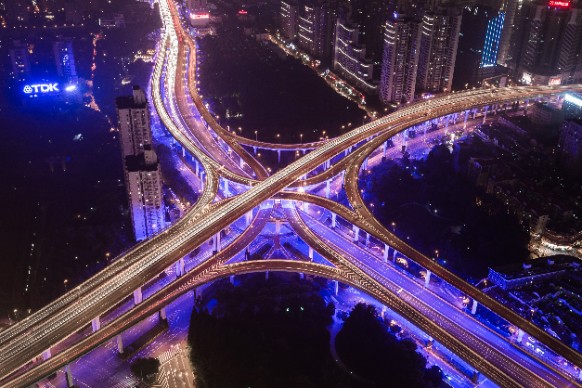 intersection of highway bridges